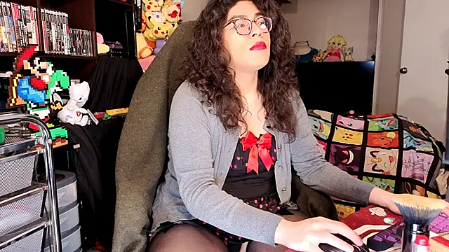 Snapshot of ShinyCherub chatting on 14, 5, 2026 ShinyCherub online show from 14, 5, 2026