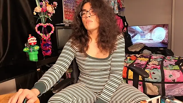 ShinyCherub online show from 28, 2, 2025
