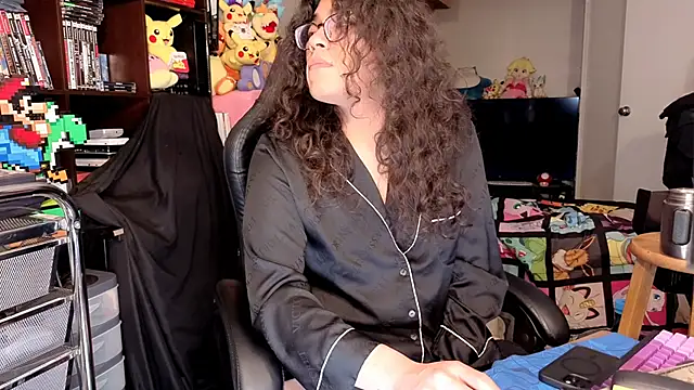 Snapshot of ShinyCherub chatting on 29, 5, 2026 ShinyCherub online show from 29, 5, 2026