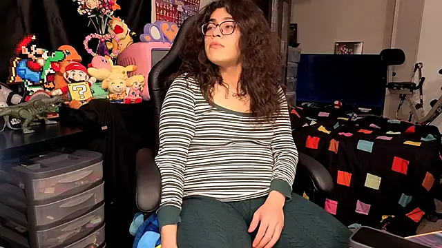 ShinyCherub online show from 25, 10, 2025