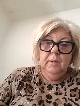Snapshot of Merilulla chatting on 15, 10, 2025 Merilulla online show from 15, 10, 2025