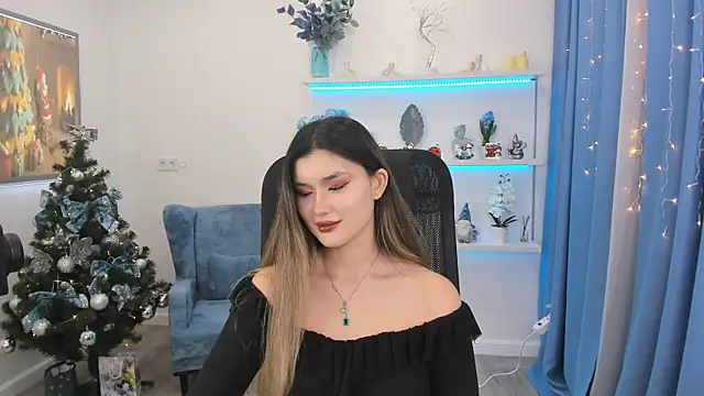 AnneTLi online show from 16, 12, 2025