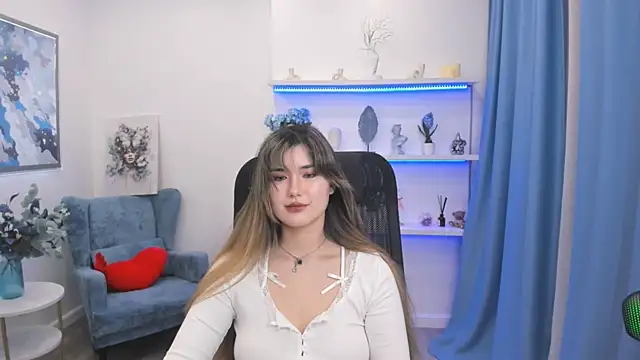 AnneTLi online show from 11, 4, 2026