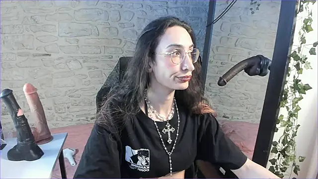 Mayala   online show from 8, 11, 2025