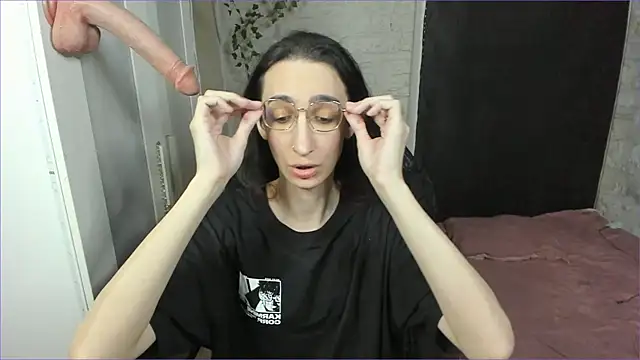 Mayala   online show from 28, 9, 2025