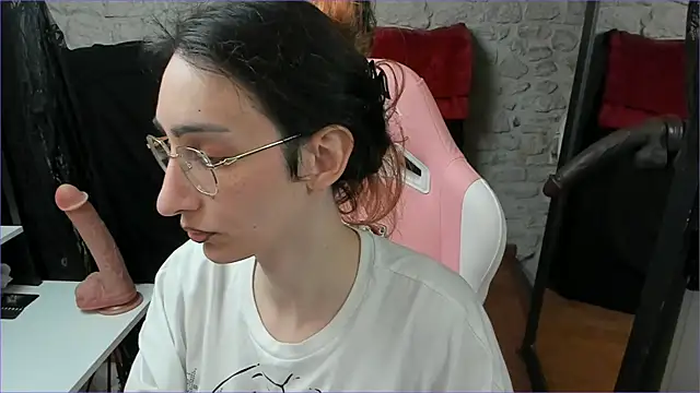 Mayala   online show from 28, 3, 2026