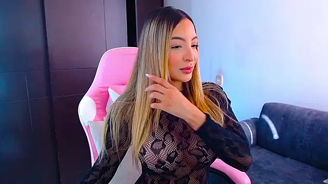 im grecia online show from 25, 3, 2026