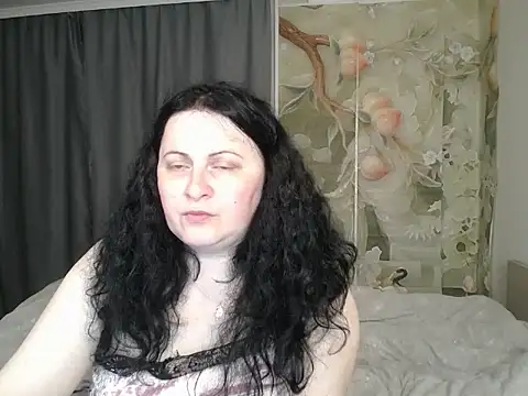Lillian2 online show from 7, 6, 2026