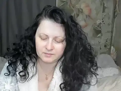 Lillian2 online show from 15, 4, 2026