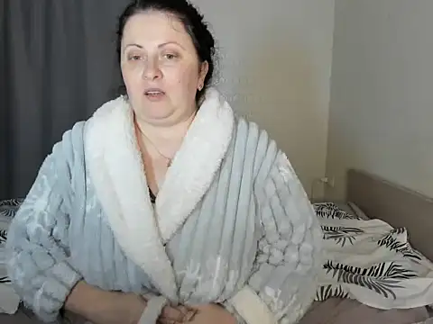 Lillian2 online show from 24, 9, 2025