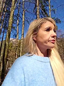 Sexy Sparkling  online show from 6, 3, 2026