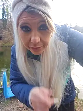 Sexy Sparkling  online show from 18, 11, 2025