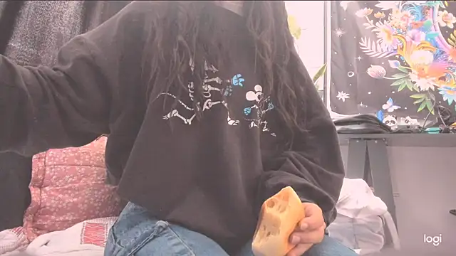 MYFAVOURITESTRAGER online show from 26, 2, 2026