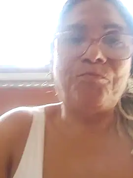 Delicy1 online show from 15, 2, 2025