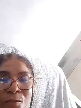 Delicy1 online show from 25, 2, 2025