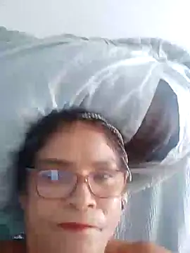 Delicy1 online show from 19, 2, 2025