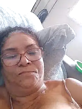 Delicy1 online show from 27, 1, 2025