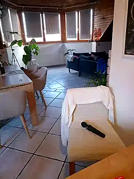 Isabellaa04 online show from 11, 1, 2025