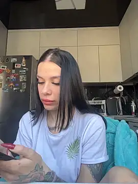 Queen of pain online show from 13, 3, 2026