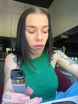 Queen of pain online show from 21, 6, 2026