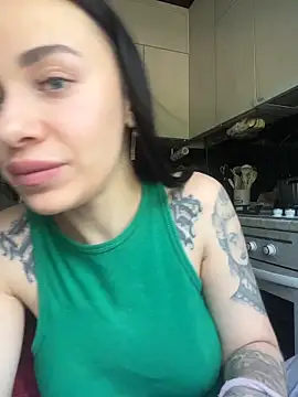 Queen of pain online show from 18, 6, 2026