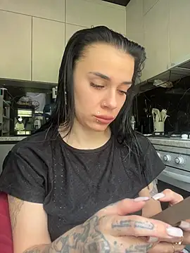 Queen of pain online show from 9, 7, 2026
