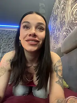 Queen of pain online show from 10, 5, 2026