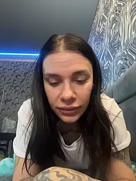 Queen of pain online show from 16, 2, 2026