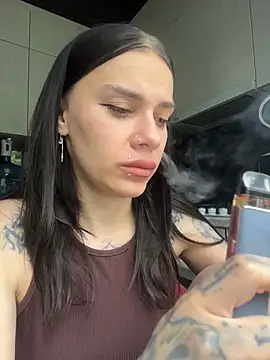 Queen of pain online show from 31, 5, 2026