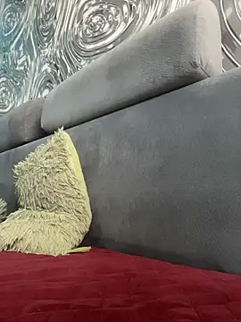 Queen of pain online show from 5, 4, 2026