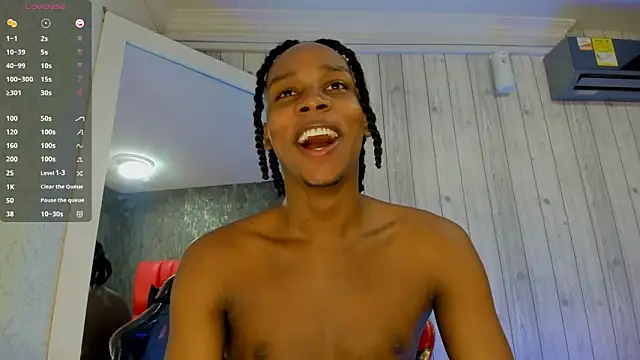 Snapshot of DominicSccott chatting on 9, 9, 2025 DominicSccott online show from 9, 9, 2025
