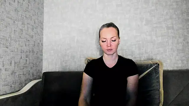 iam Venus online show from 27, 3, 2026