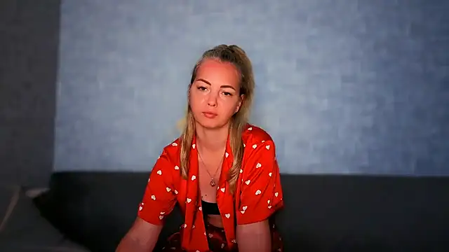 iam Venus online show from 24, 7, 2026