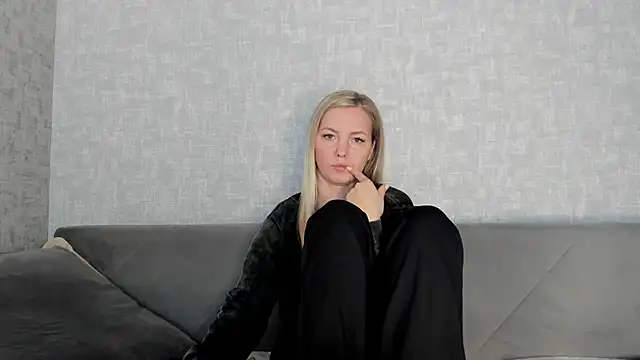 iam Venus online show from 16, 2, 2026