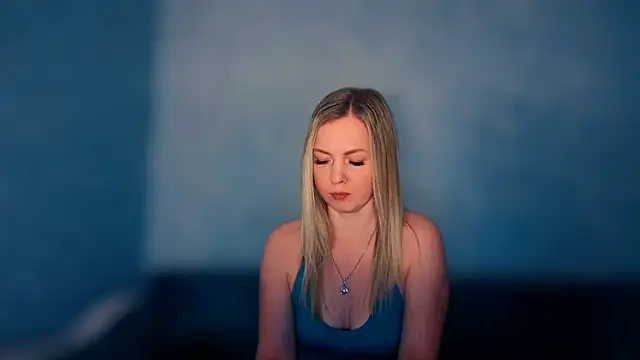 iam Venus online show from 20, 4, 2026