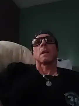 Snapshot of Sparky101 chatting on 16, 7, 2026 Sparky101 online show from 16, 7, 2026
