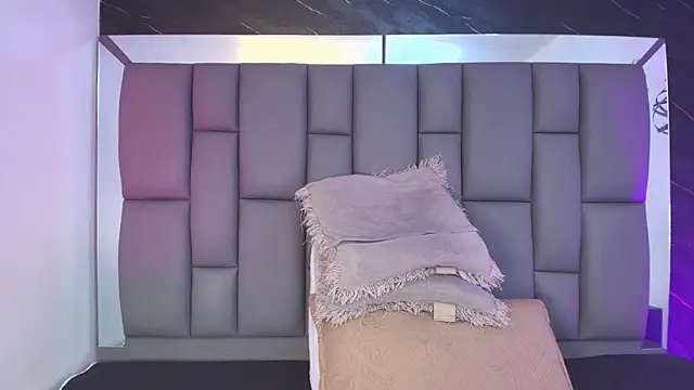  MiaBrown  online show from 23, 2, 2026