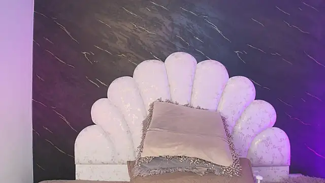  MiaBrown  online show from 30, 3, 2026