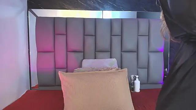  MiaBrown  online show from 14, 11, 2025