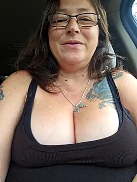 Snapshot of angelbaby1998 chatting on 29, 4, 2026 angelbaby1998 online show from 29, 4, 2026