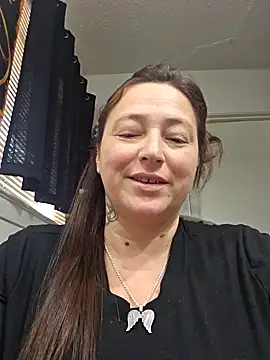 Snapshot of angelbaby1998 chatting on 2, 12, 2024 angelbaby1998 online show from 2, 12, 2024