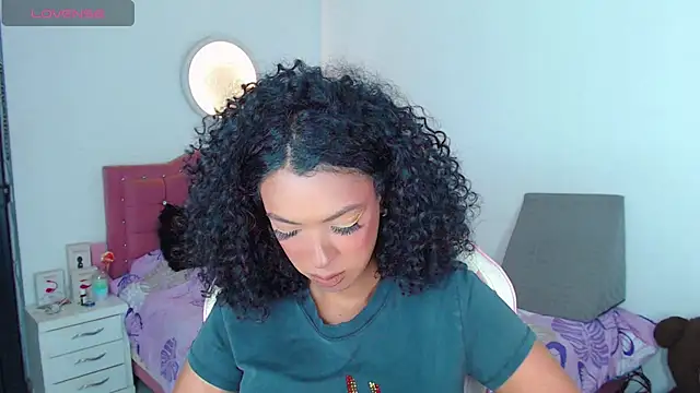 Tanedra collings online show from 15, 7, 2026