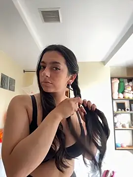 Nicollemays online show from 22, 10, 2025