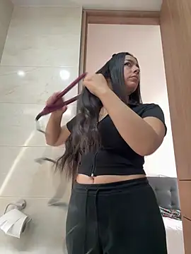 Nicollemays online show from 24, 3, 2026