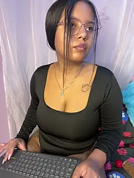 Snapshot of Aleja_DANS chatting on 17, 5, 2026 Aleja DANS online show from 17, 5, 2026