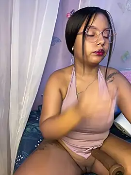 Snapshot of Aleja_DANS chatting on 28, 5, 2026 Aleja DANS online show from 28, 5, 2026