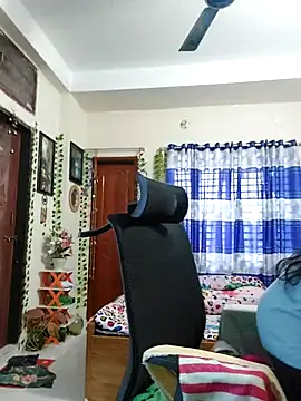 Suvosri online show from 4, 3, 2025
