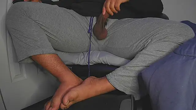 Snapshot of teaser4_ chatting on 15, 1, 2025 teaser4 online show from 15, 1, 2025