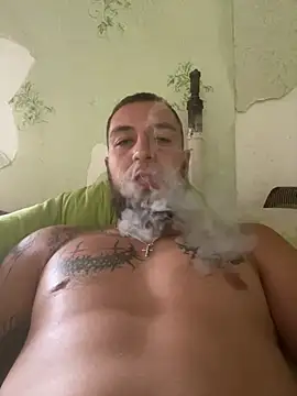 Snapshot of shy-boy-1999 chatting on 14, 7, 2026 shy-boy-1999 online show from 14, 7, 2026