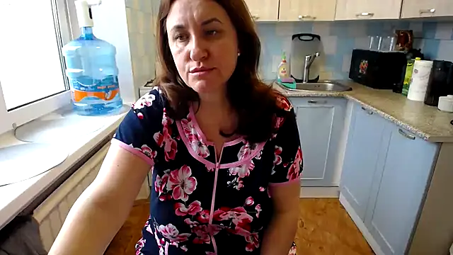 DonnaMagdalena online show from 17, 1, 2025